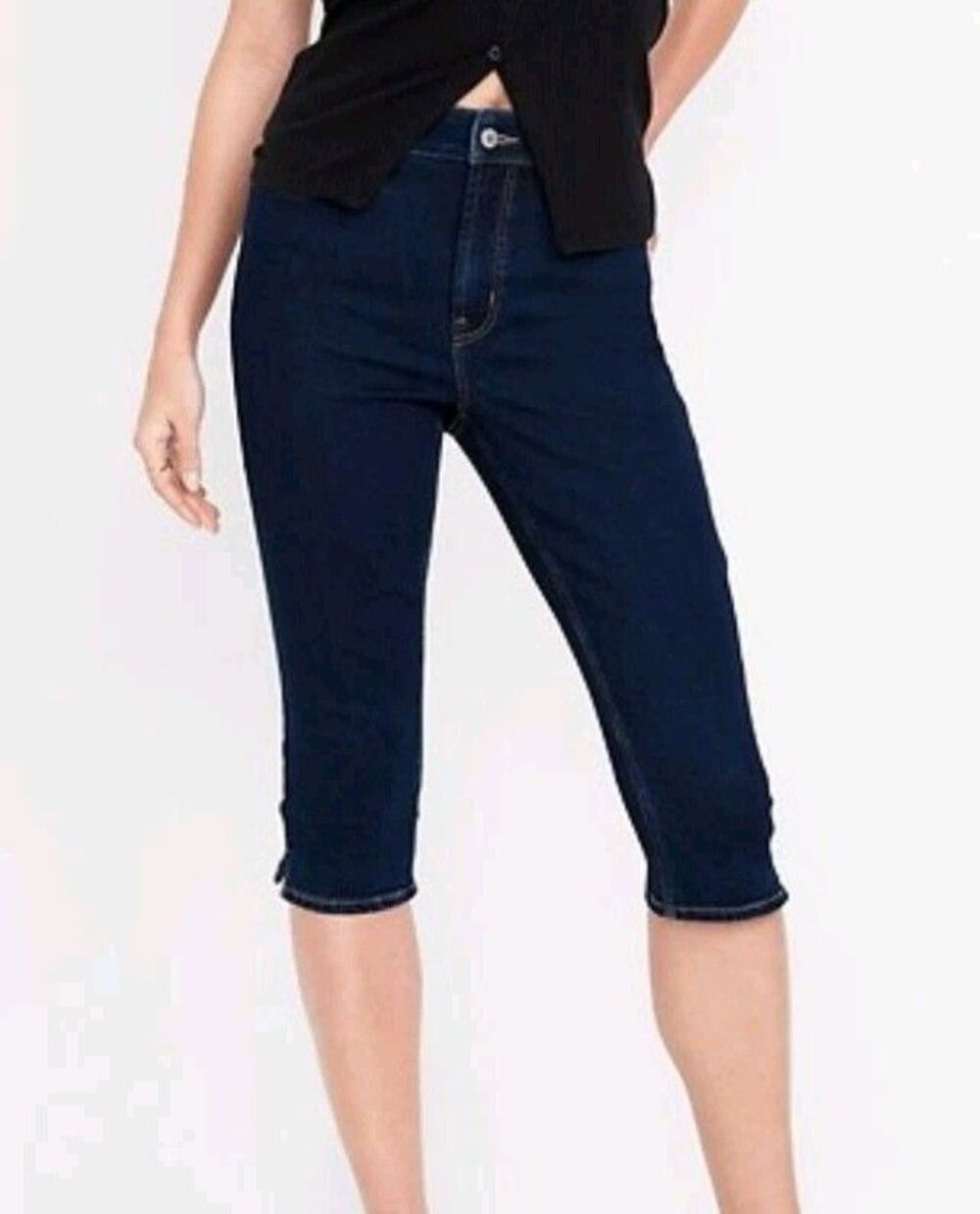 NWT Women's Old Navy High Waist Capri Jeans Size 8